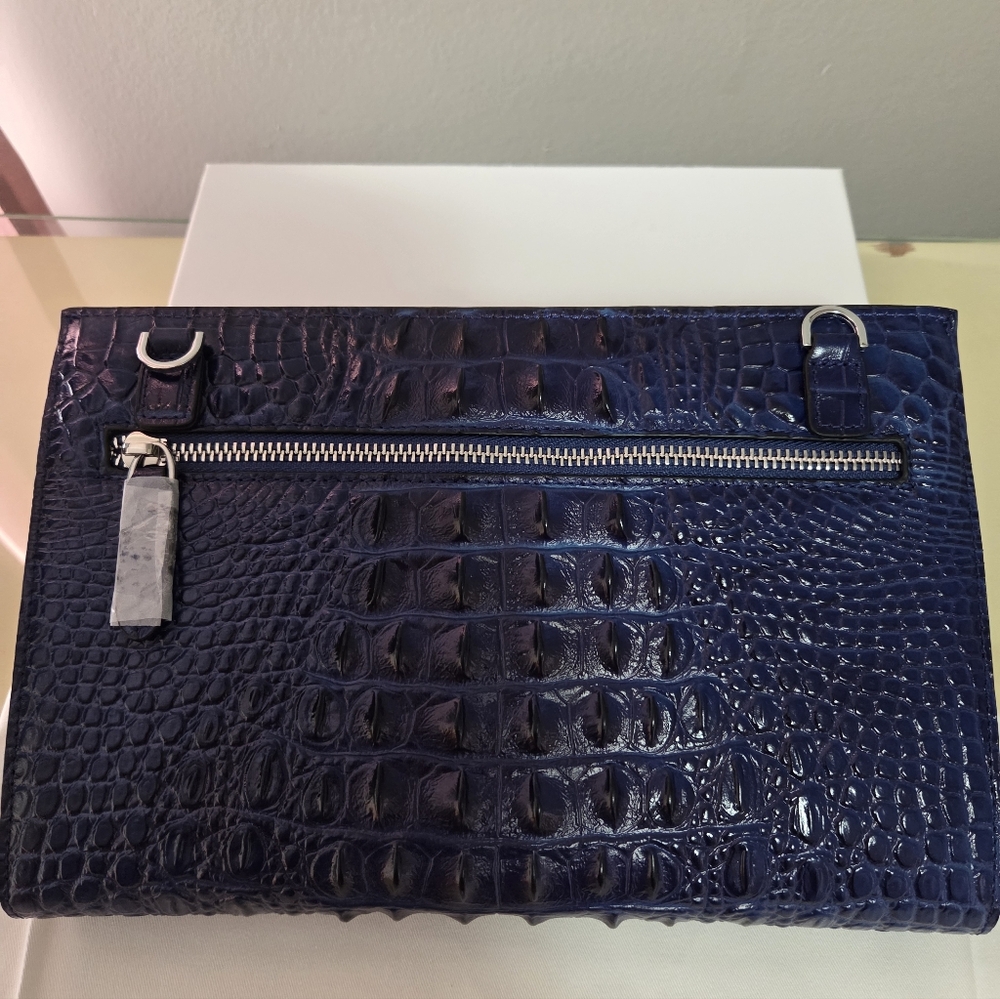 Lisa Robertson Blue Croco Embossed Clutch - Picture 2 of 9